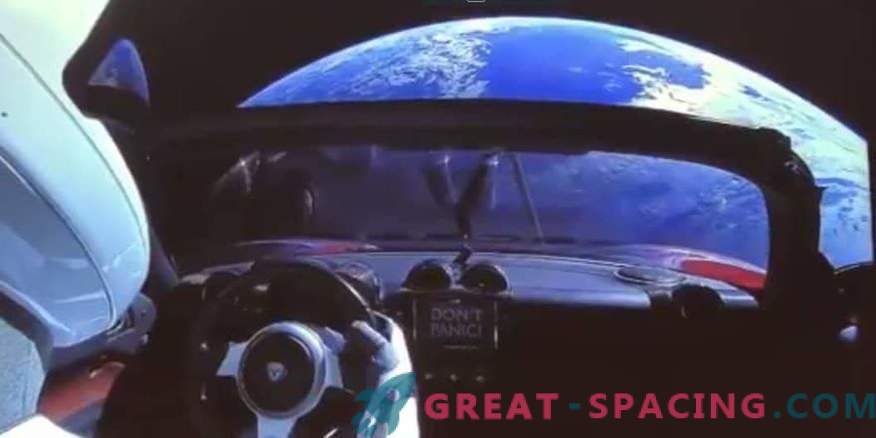 Fantastisk video från Tesla bil lanserad i rymden