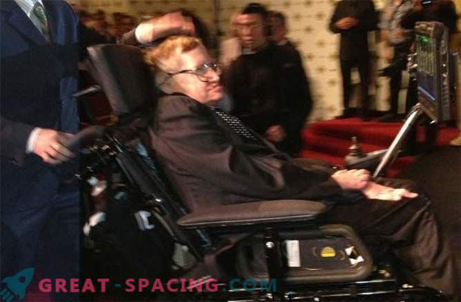 Stephen Hawking gjorde det första inlägget på Weibo