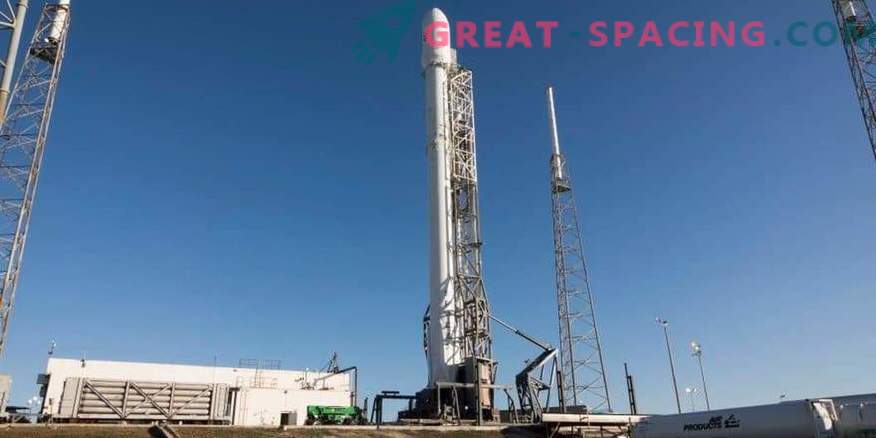 SpaceX förbereder leverans från den amerikanska regeringen