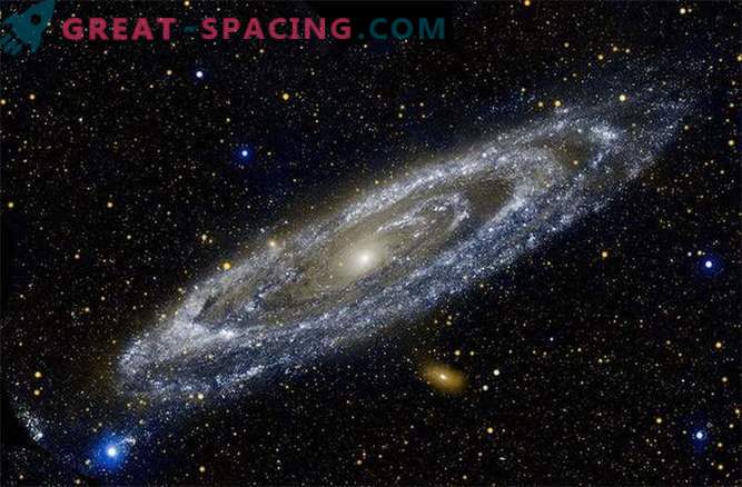 Mūsu galaktika un Andromeda halo var pieskarties