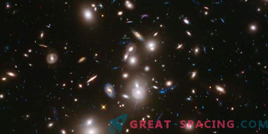 Dimensionerna av galaxer i fusioner påverkar 