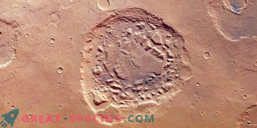 Ny krater på Mars eller en super vulkan?