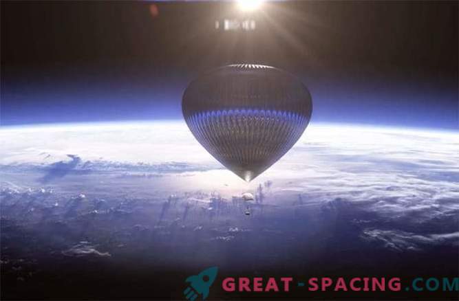 Ballong på gränsen med rymden: Foto