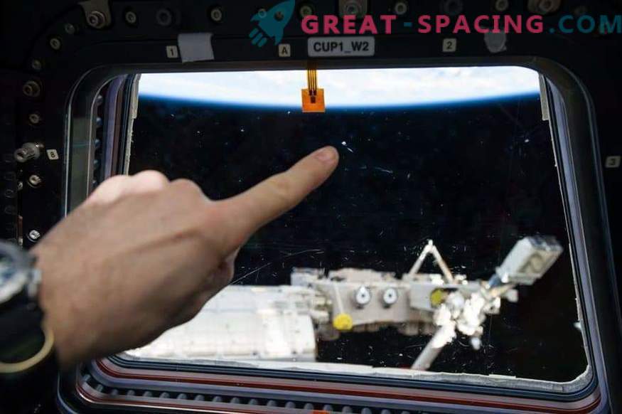 En sensor installeras på ISS för att övervaka orbitalavfall