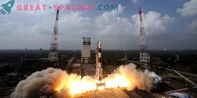 Indien lanserar en raket med dussintals satelliter