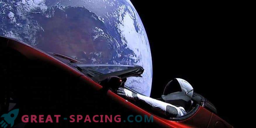 Starman och Tesla går bortom Mars