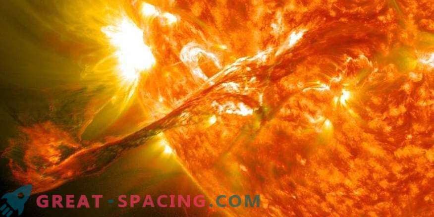 Solen är ett hot! Nästa stora geomagnetiska storm kan slå hela mänskligheten