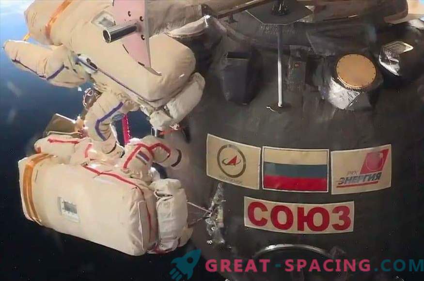 Hur studerade astronauterna hålet på Soyuz