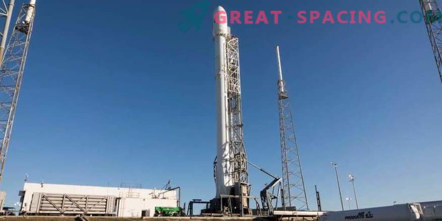 Första lanseringen av SpaceX återanvändningsbara startfordon