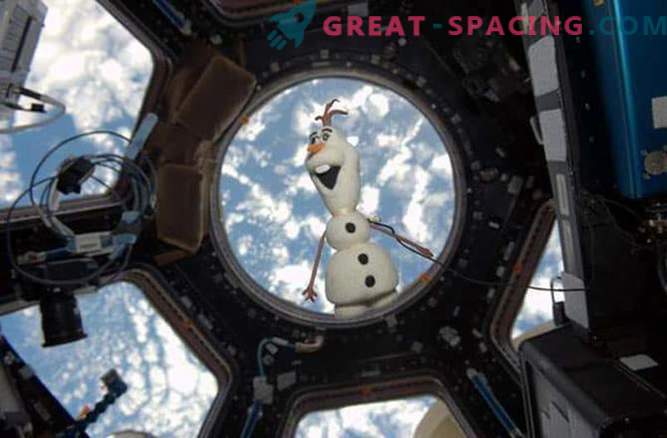 Olaf - nötter snowman i rymden
