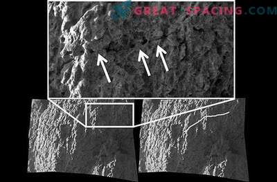 Syråda löser upp bergarter på Mars
