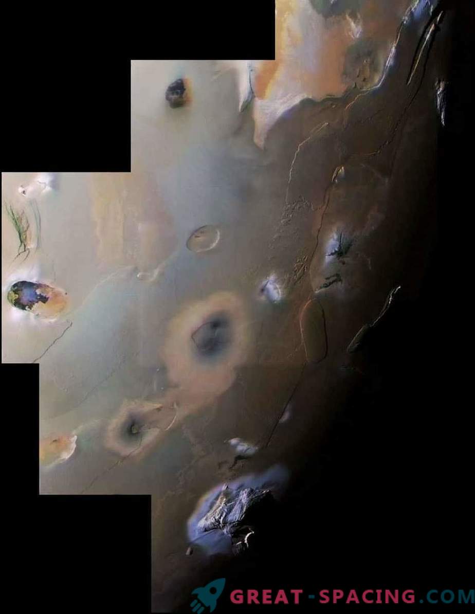 Hur bildas berg på Io?