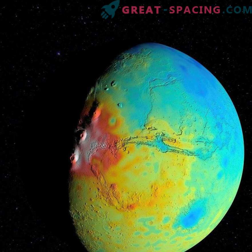 En ny gravitationskarta antyder porositeten hos Marsskorpan