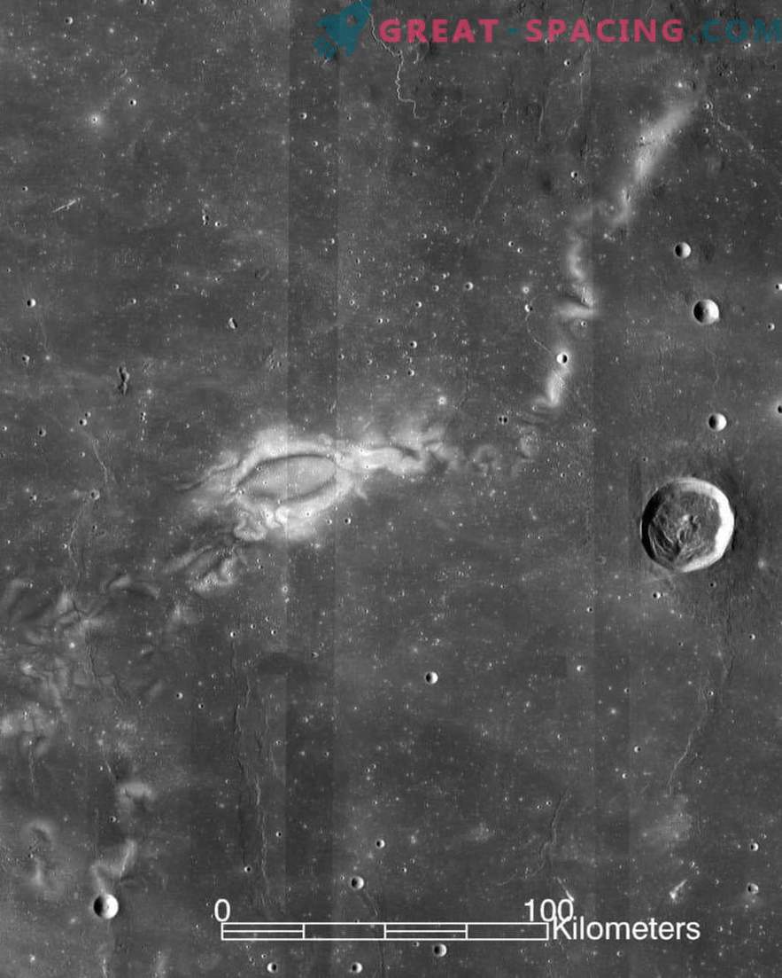 Mystiska stormvindar avslöjar detaljerna i månens förflutna