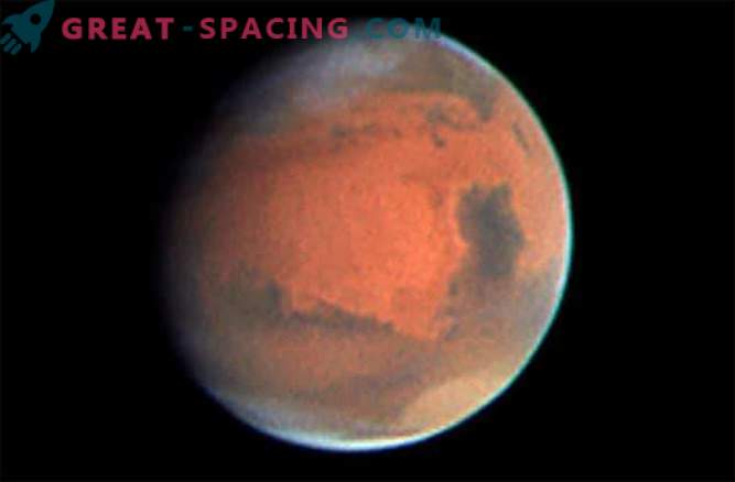 Vulkaner kan värma Mars tillräckligt för att bilda flytande vatten