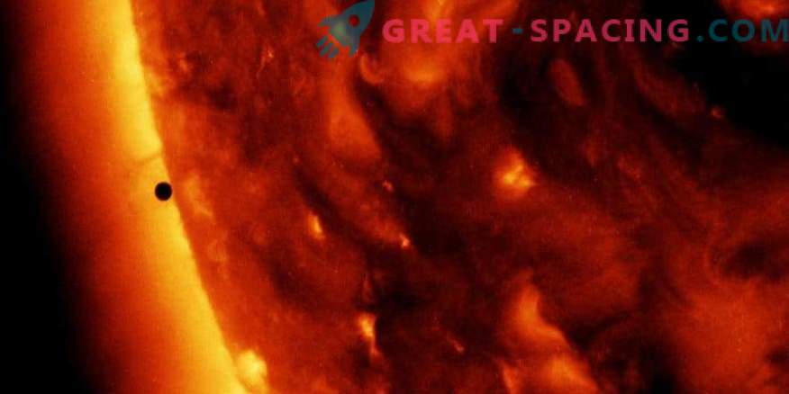 NASA studerar solen genom kvicksilverens rörelse