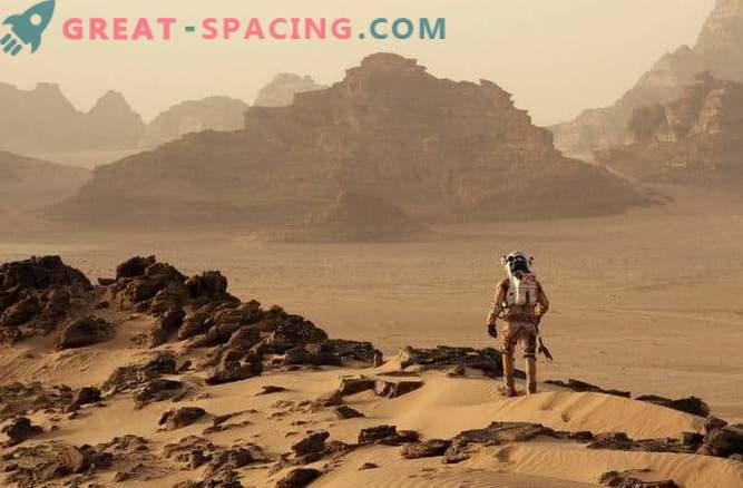Martian: Science vs Fiction