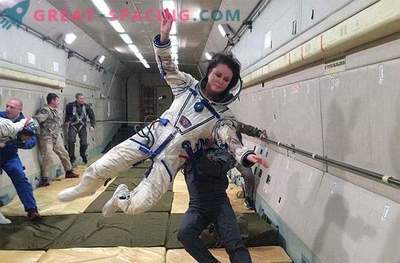 Sarah Brightman kommer inte att flyga till ISS.