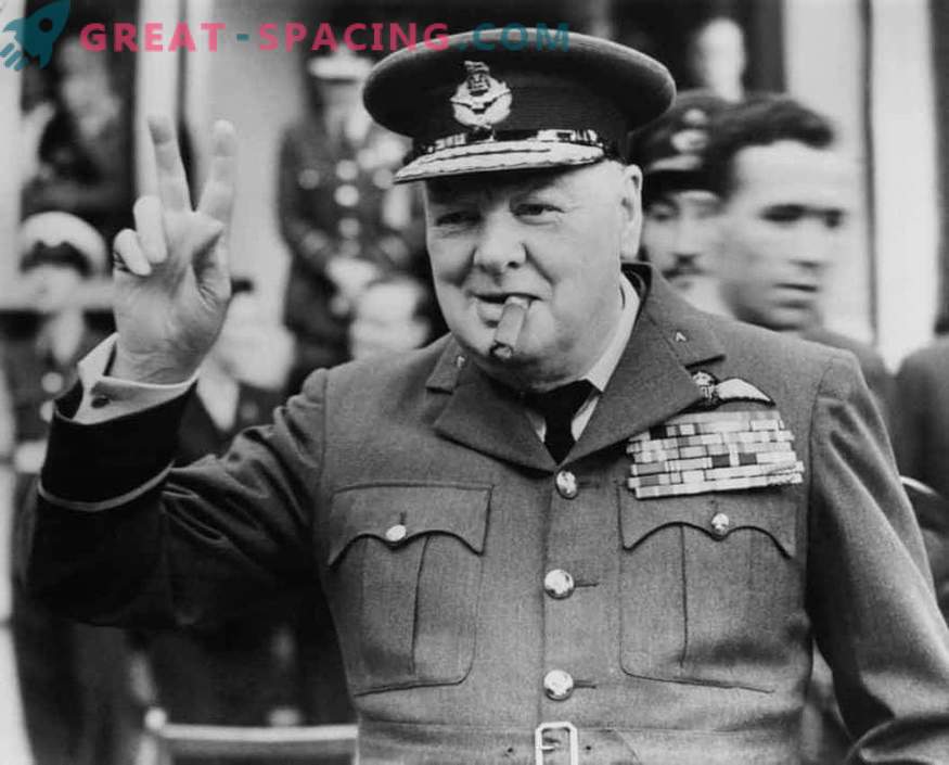 Churchills förlorade arbete avslöjar hans syn på utomjordiskt liv