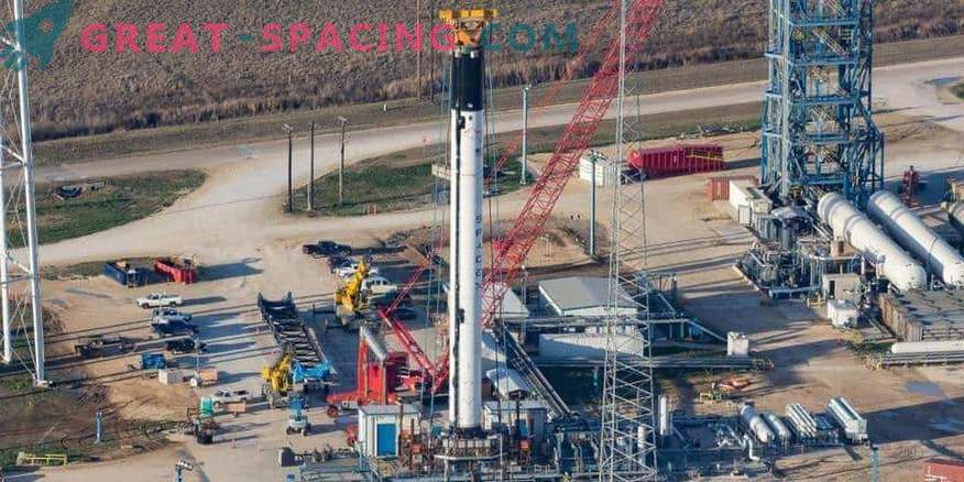 SpaceX fördröjer återigen den historiska lanseringen av satelliter
