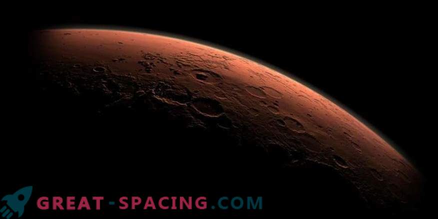 Mars hittade spår av nya vattenflöden
