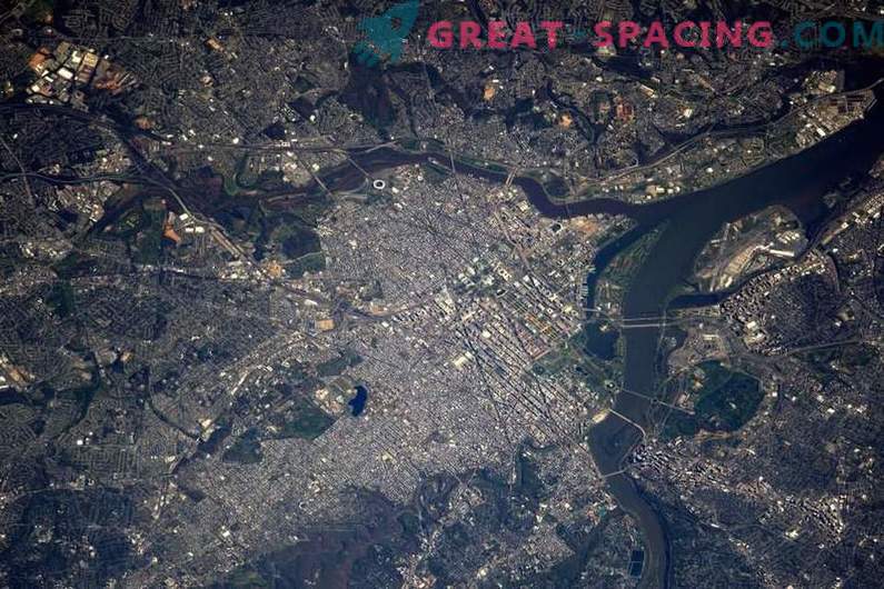 NASA påminner om 11 september med nya bilder från New York från rymden