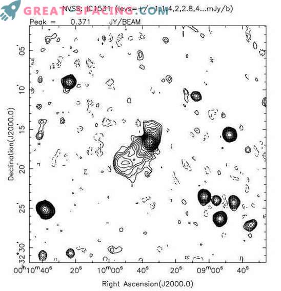 Ny information om en ovanlig radiokälla IC 1531