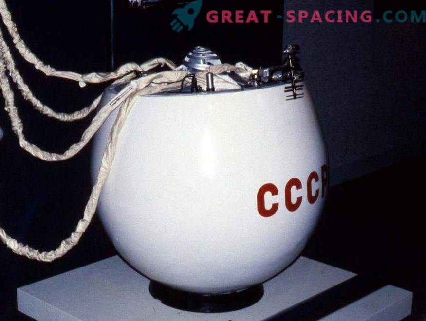 Under de närmaste åren kommer sovjetstationen att kollapsa till jorden