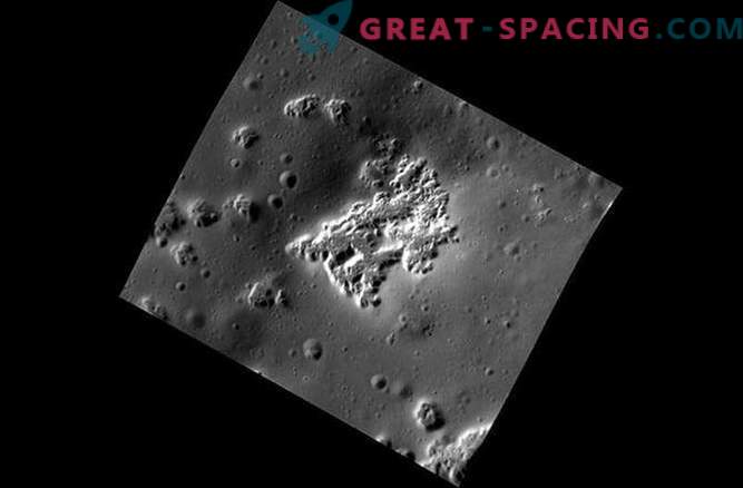 NASA upptäckte konstiga håligheter på Mercury-ytan