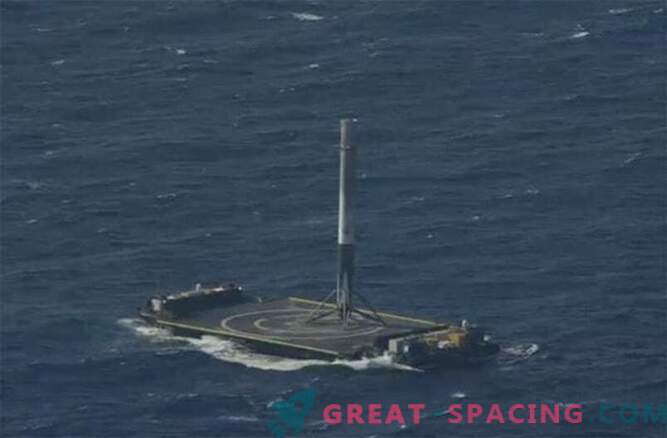 Framgång! SpaceX Falcon 9 raket lyckades landa i havet