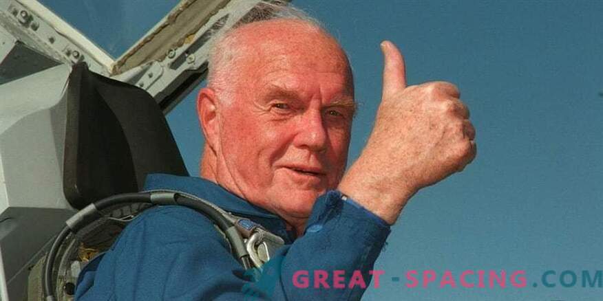 Amerikanska hjälten och astronauten John Glenn dör.